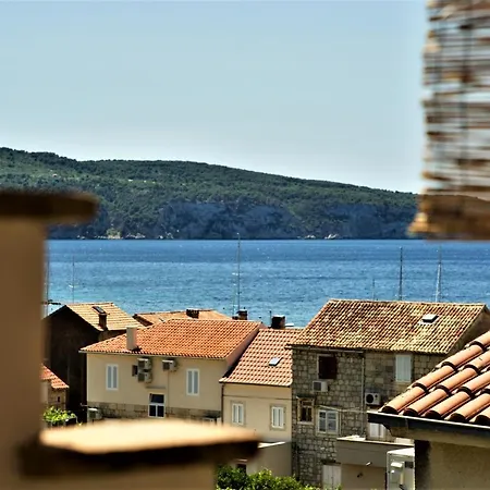 Blue In Blue فندق مبيت وإفطار Komiža