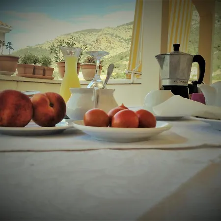 Blue In Blue Bed & Breakfast Komiza
