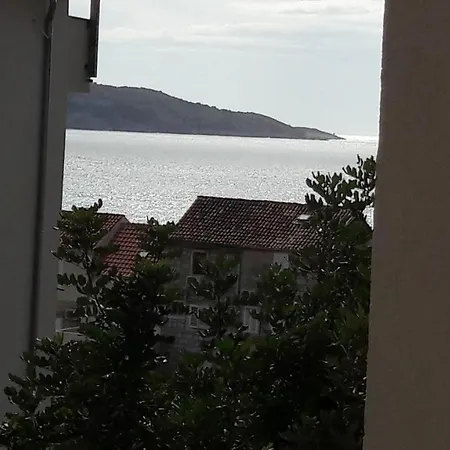 فندق مبيت وإفطار Blue In Blue 3*