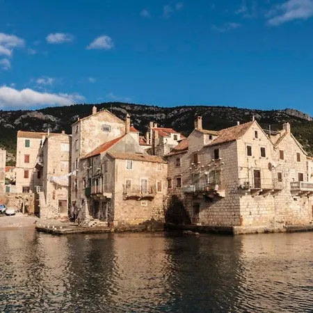 Blue In Blue فندق مبيت وإفطار